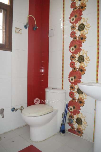 3 BHK Flat In Kunj Bihari Cghs Ltd For Sale  In Sector 47