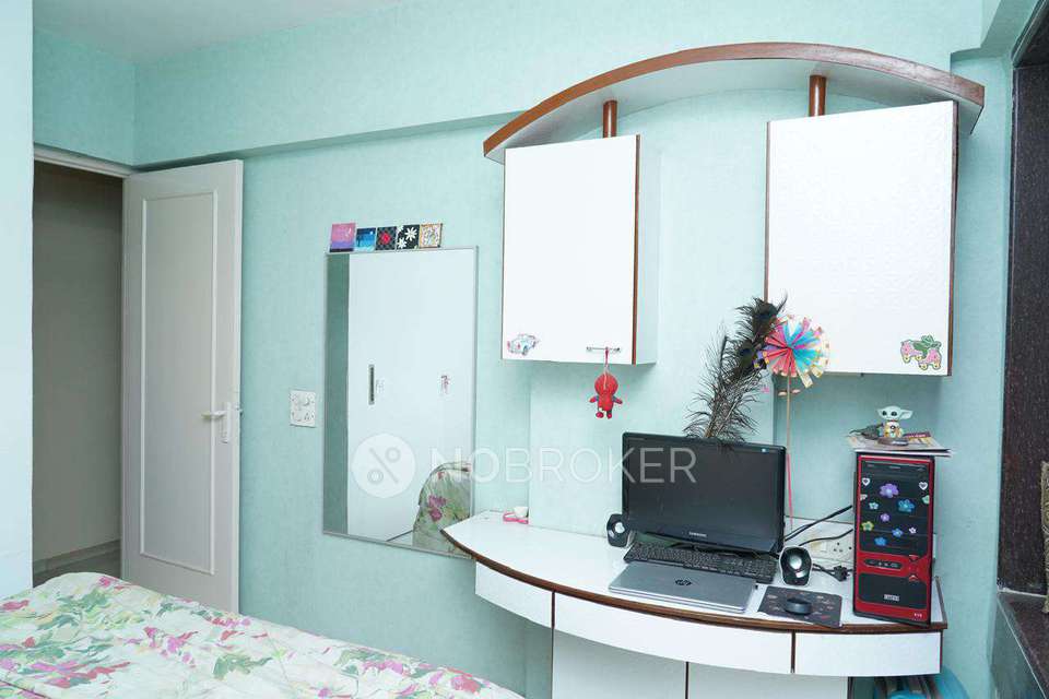 2 BHK Flat In Sannidhi Park For Sale  In Mulund East