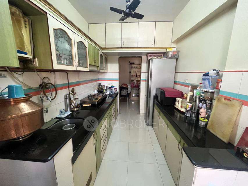 2 BHK Flat In Sannidhi Park For Sale  In Mulund East