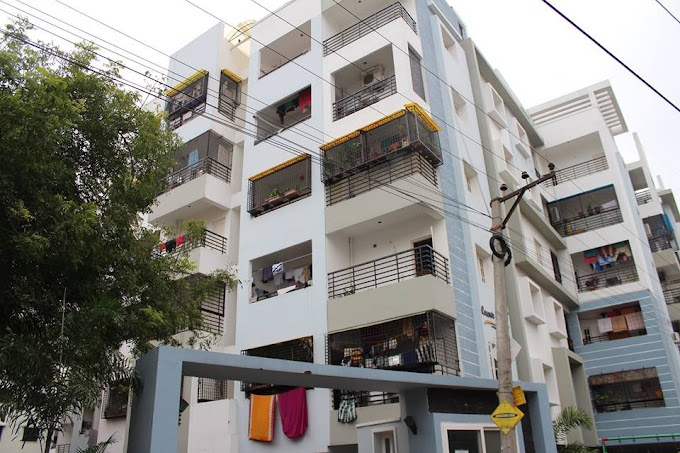 Concrete Opus Apartment