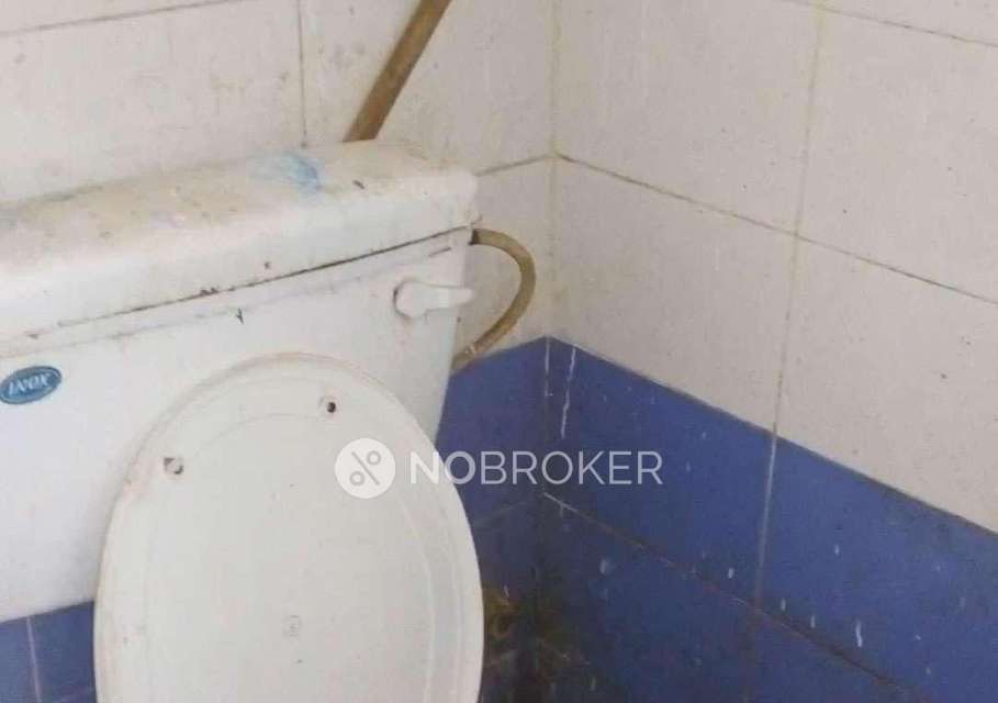 2 BHK Flat For Sale  In Baljit Nagar