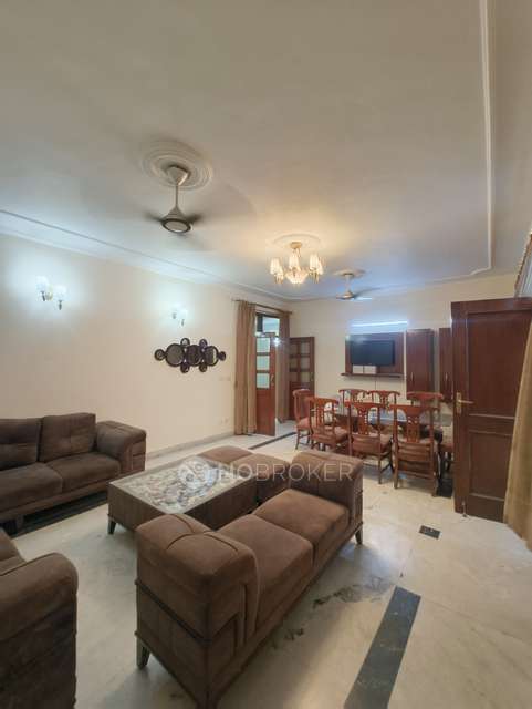 4 BHK Flat In E- 37 A Rajouri Garden for Rent  In Mayapuri