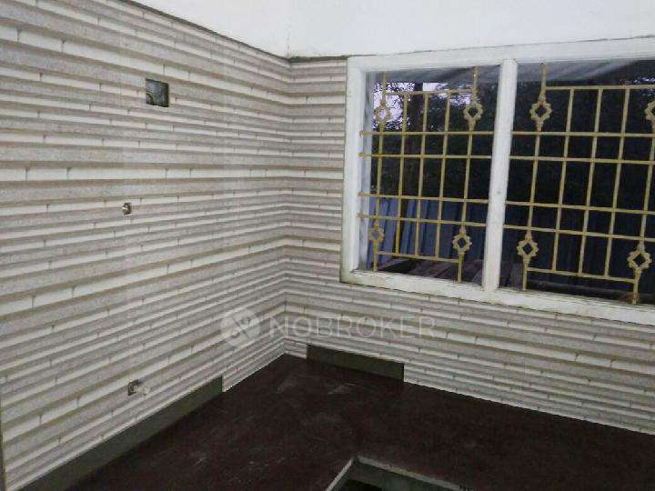 2 BHK Flat In Srinivas Apartment For Sale  In Mannivakkam