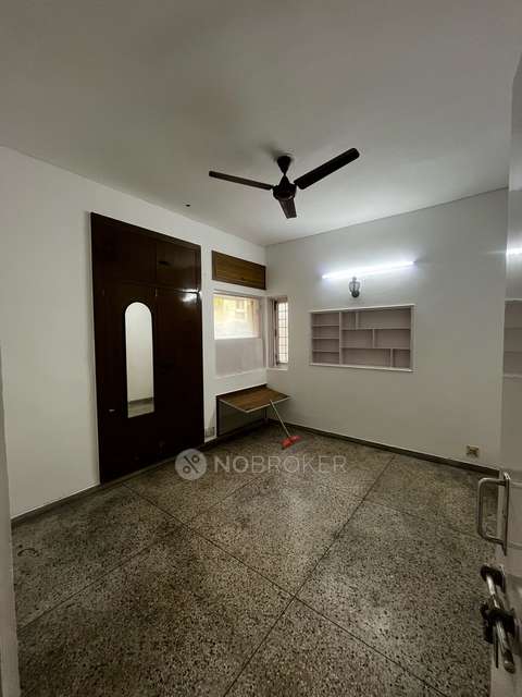 3 BHK Flat In Standalone  Building For Sale  In Sector 51