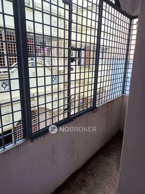 4+ BHK Flat For Sale  In Akkipet