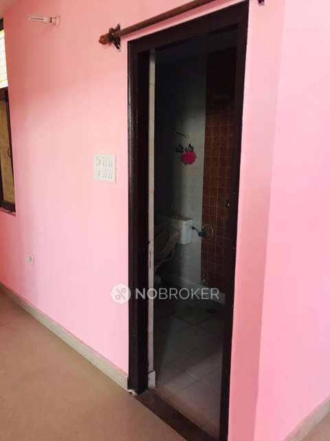 2 BHK Flat In Vrindavan Heights Apartment For Sale  In Janak Puri