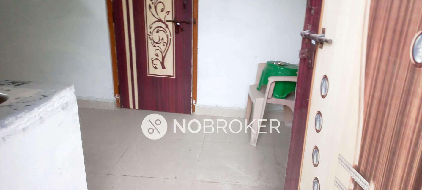 1 RK House For Sale  In Machabollaram