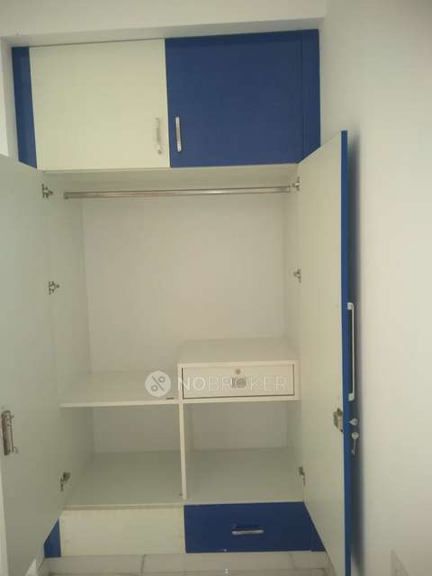 3 BHK Flat In Purvanchal Royal City Phase 1 For Sale  In Chi V