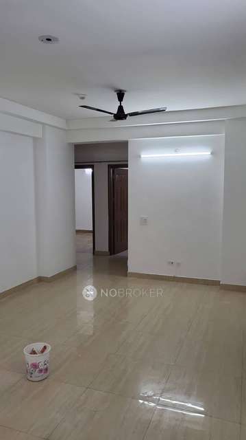 3 BHK Flat In Purvanchal Royal City Phase 1 For Sale  In Chi V
