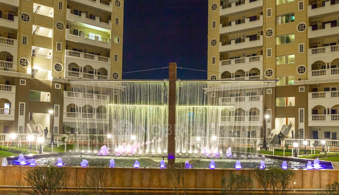 3 BHK Flat In Purvanchal Royal City Phase 1 For Sale  In Chi V