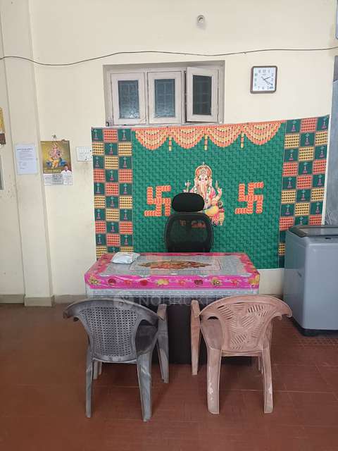 PG for Girls in Karapakkam