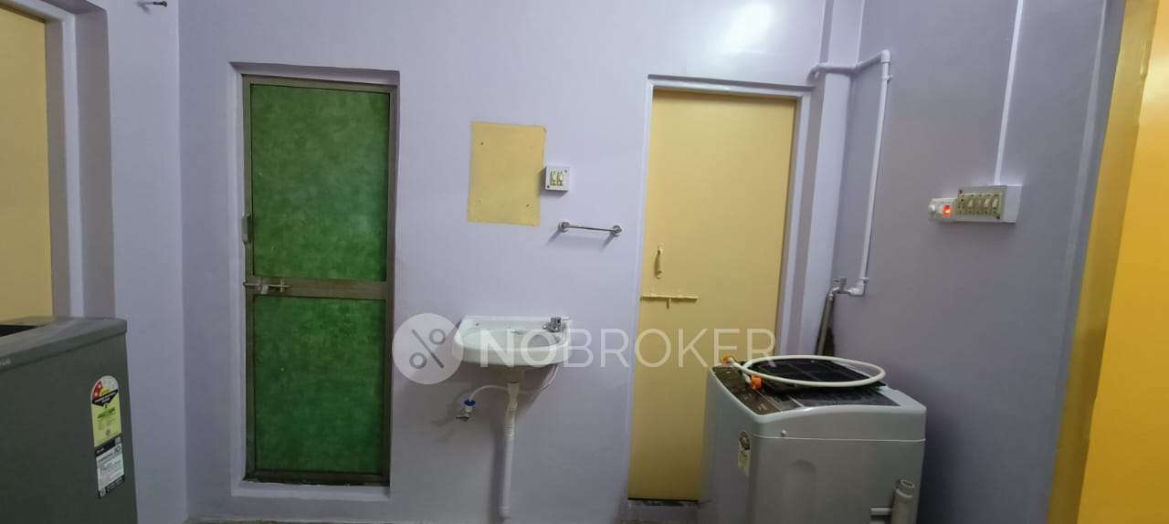 PG for Boys in Dhankawadi