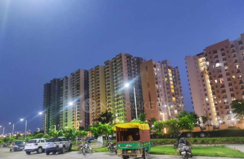 Shop in Shastri Nagar, Ghaziabad for Rent 