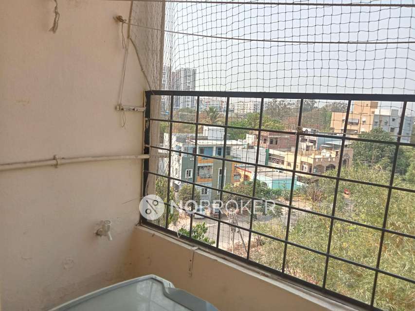 2 BHK Flat In Gandhi Estates,  For Sale  In Serilingampalle , 