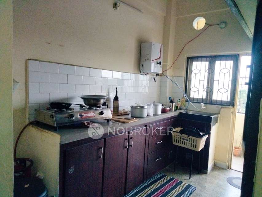 2 BHK Flat In Gandhi Estates,  For Sale  In Serilingampalle , 