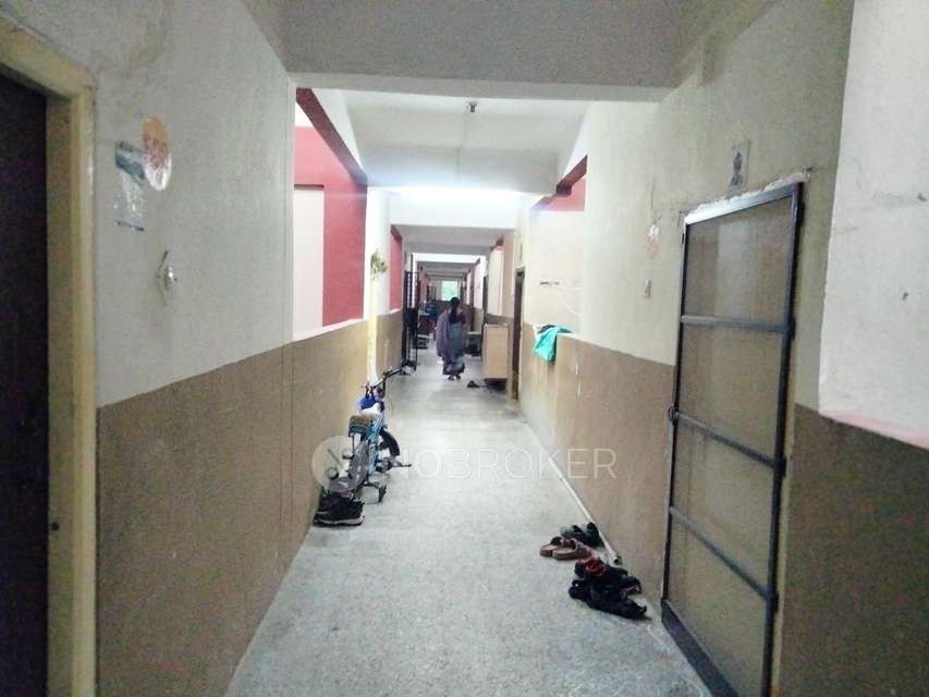 2 BHK Flat In Gandhi Estates,  For Sale  In Serilingampalle , 