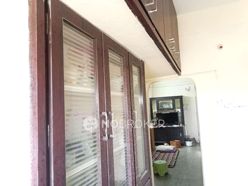 2 BHK Flat In Gandhi Estates,  For Sale  In Serilingampalle , 