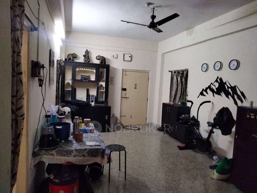 2 BHK Flat In Gandhi Estates,  For Sale  In Serilingampalle , 