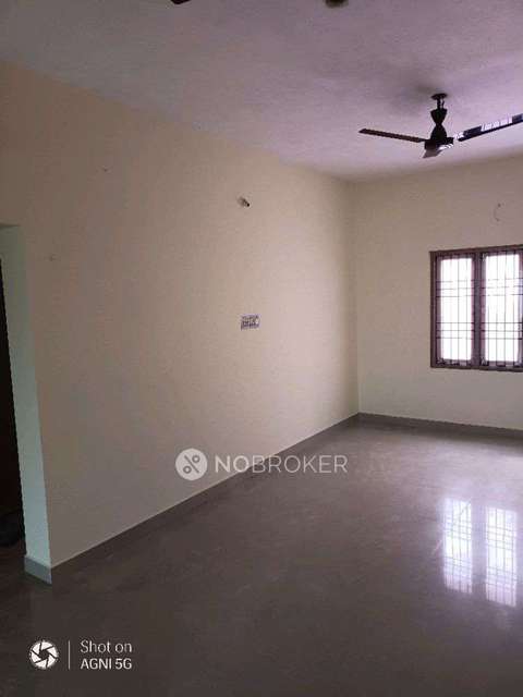 2 BHK Flat In Cheran Apartments For Sale  In Perumbakkam