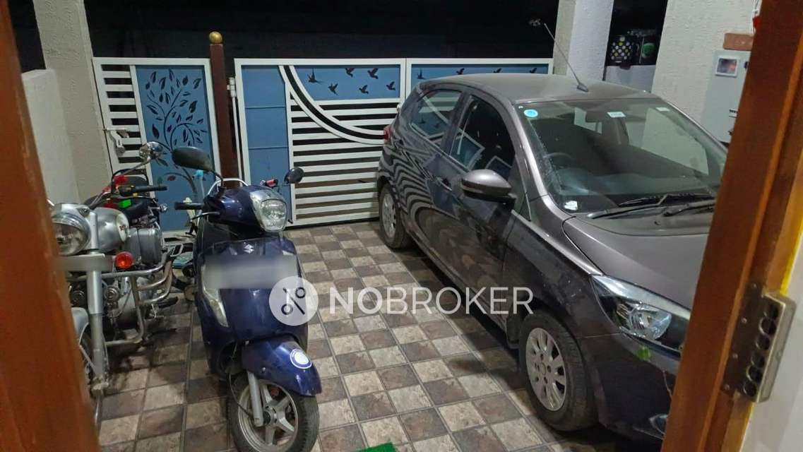 4+ BHK House For Sale  In Gattahalli