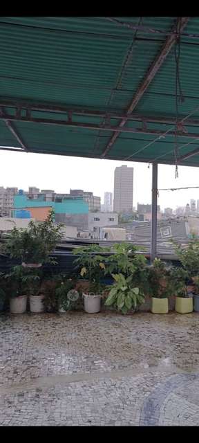 4+ BHK Flat For Sale  In Malad West