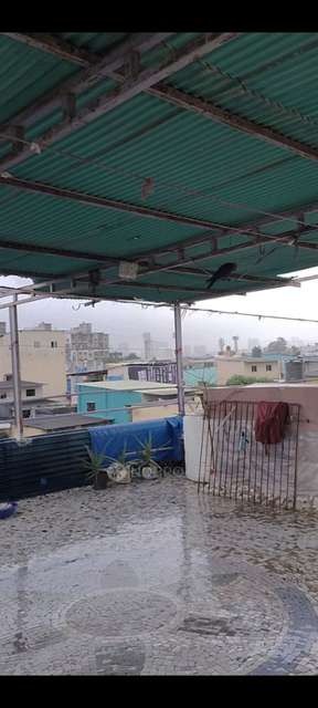 4+ BHK Flat For Sale  In Malad West