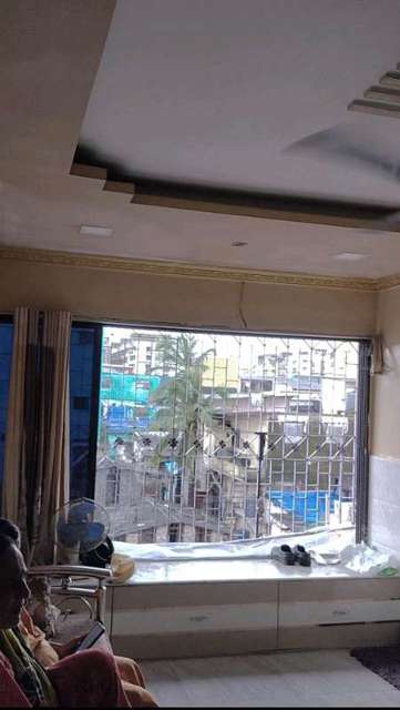 4+ BHK Flat For Sale  In Malad West