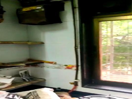 2 BHK Flat In Amrut Chs Ltd For Sale  In Kandivali West