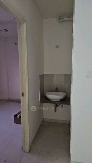 2 BHK Flat In Rohan Ananta for Rent In Tathawade