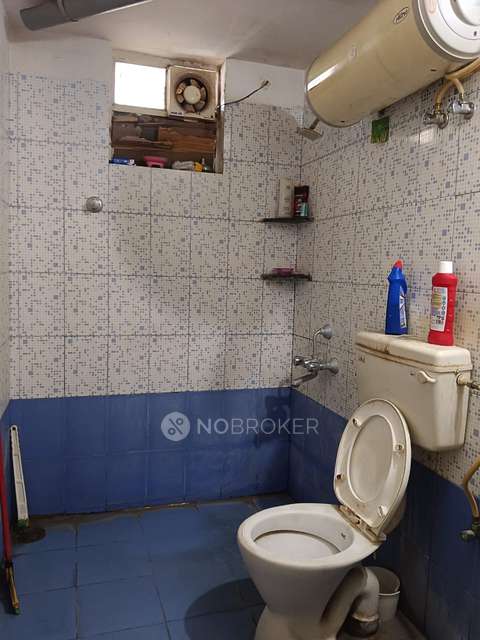 3 BHK Flat In Ennar Eminence Aradhana Apartment For Sale  In Chamrajpet