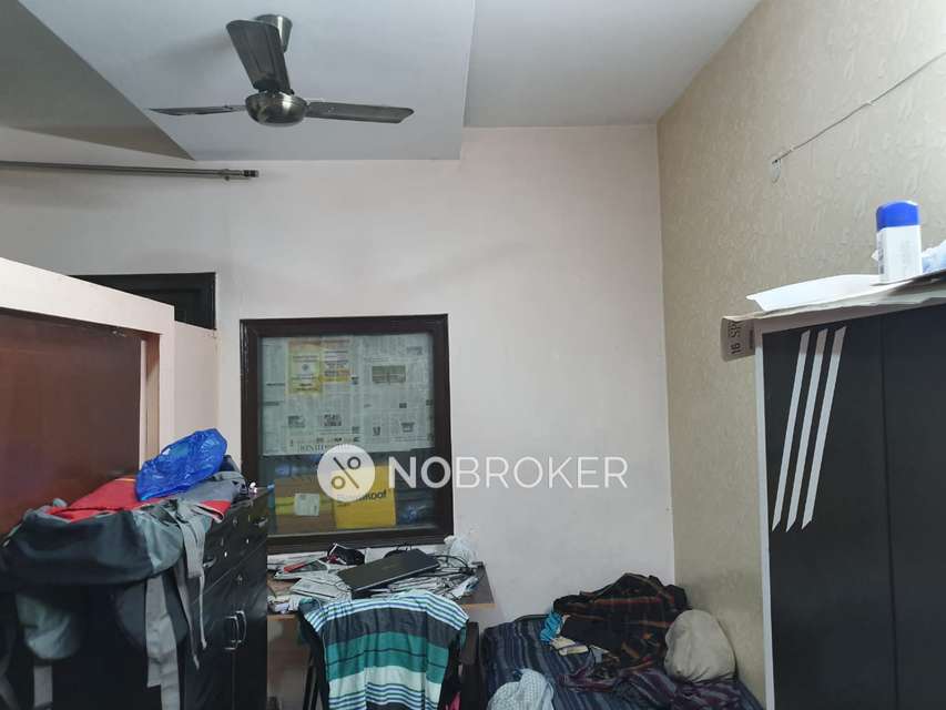2 BHK Flat In Standalone Building   For Sale  In Rajinder Nagar