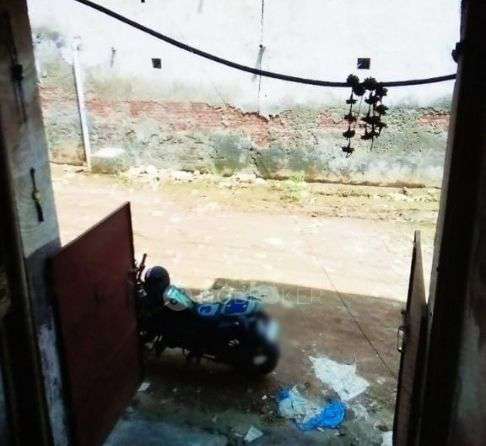 Godown/Warehouse in Mundka, Delhi for sale 