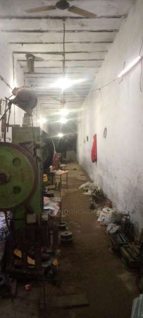 Godown/Warehouse in Mundka, Delhi for sale 