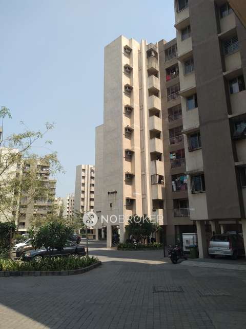 1 BHK Flat In Oceania Chs For Sale  In Nilje Gaon, 