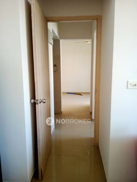 1 BHK Flat In Oceania Chs For Sale  In Nilje Gaon, 