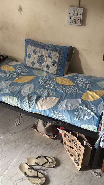 PG for Girls in Warje