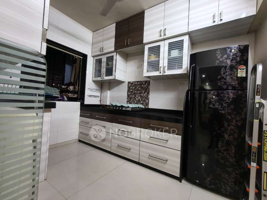 2 BHK Flat In Avon Classic, Borivali East for Rent  In Borivali East