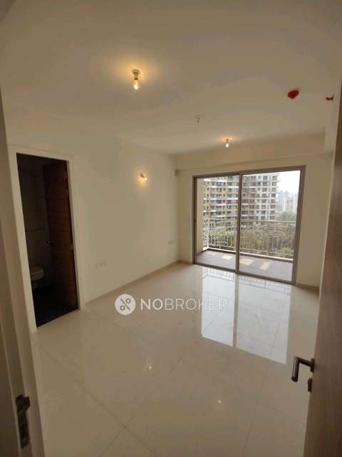 2 BHK Flat In Kalpataru Crescendo for Rent  In Wakad
