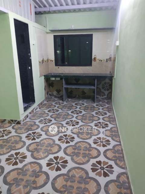 1 RK Flat In Alaraka Apartment For Sale  In Kurla 