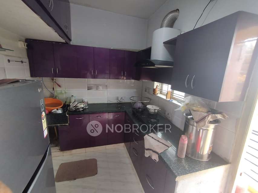 2 BHK Flat In Golden Enclave Phase-iii For Sale  In Soundarya Layout