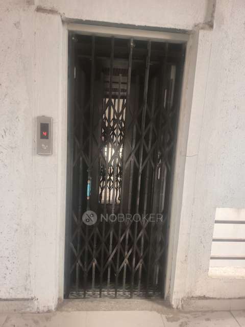 1 BHK Flat In Saicrystal Co Op Hsg Society For Sale  In Dhayari