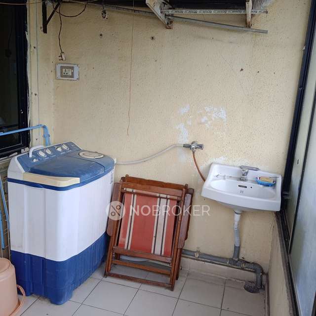 1 BHK Flat In Sukhwani Elegenza Bhosle Garade for Rent  In Hadapsar