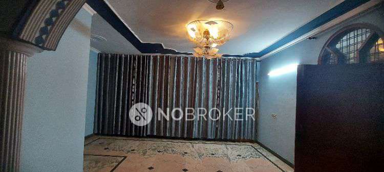 2 BHK Flat for Rent  In Sector 40