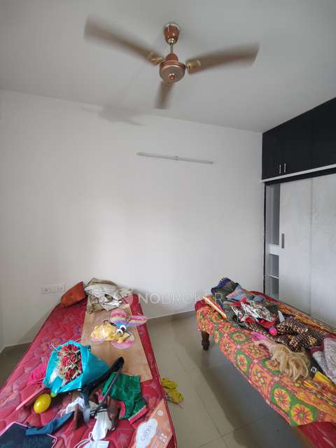 2 BHK Flat In Fen Breeze Apartments For Sale  In Krishnarajapura