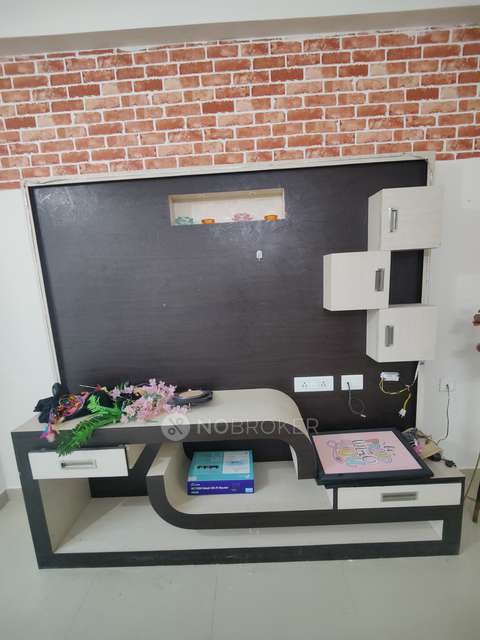 2 BHK Flat In Fen Breeze Apartments For Sale  In Krishnarajapura