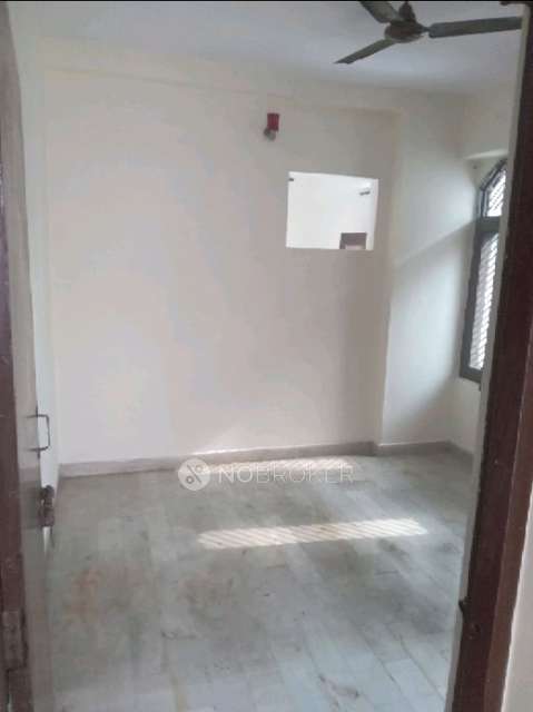 2 BHK Flat In Green View Aparment For Sale  In Nehru Nagar