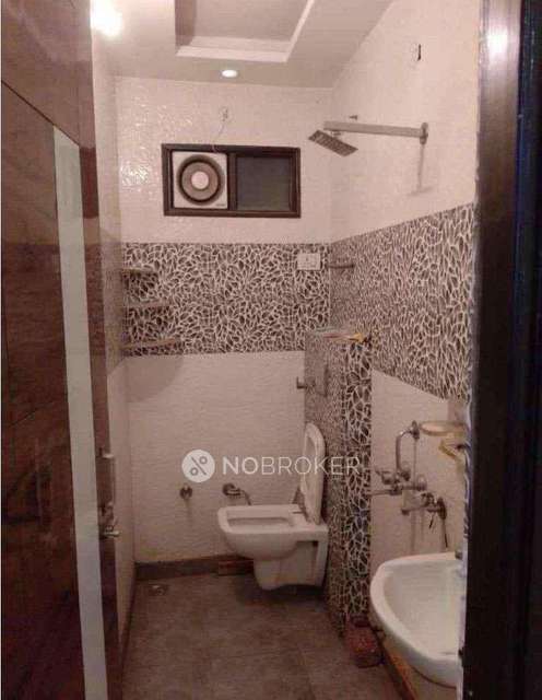 1 BHK Flat In Standalone Building  For Sale  In Om Vihar
