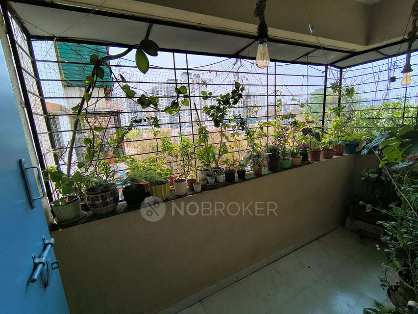 1 BHK Flat In Savitri Villa For Sale  In Narhe