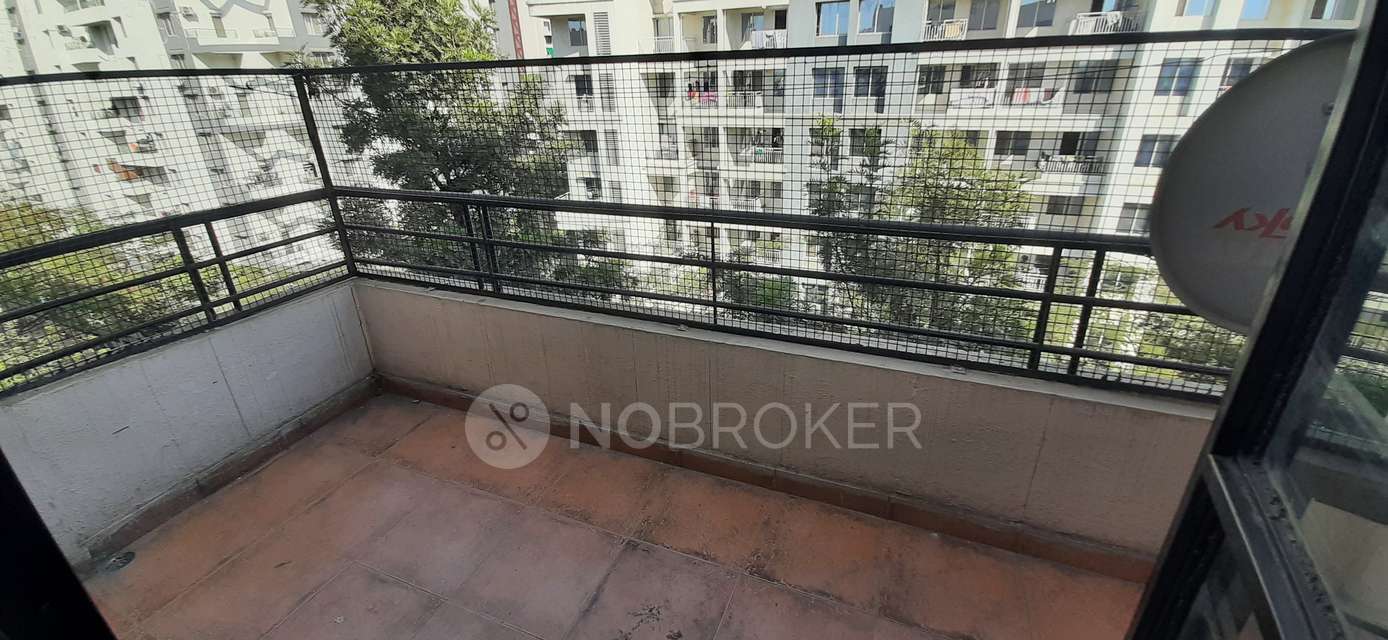 2 BHK Flat In Prestige Panorama  for Rent  In Mundhwa