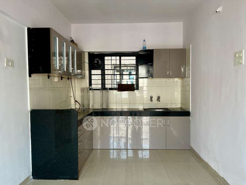 2 BHK Flat In Prestige Panorama  for Rent  In Mundhwa